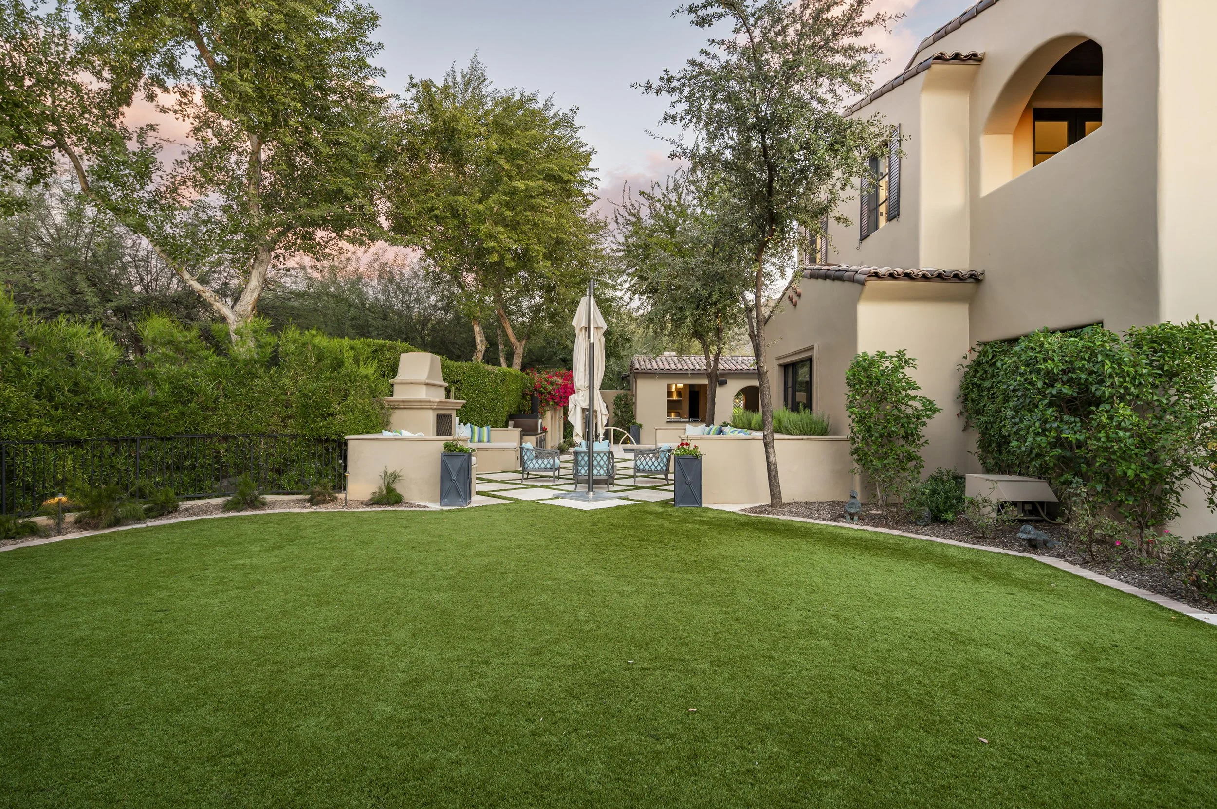 20010 N 103rd St-5.jpg