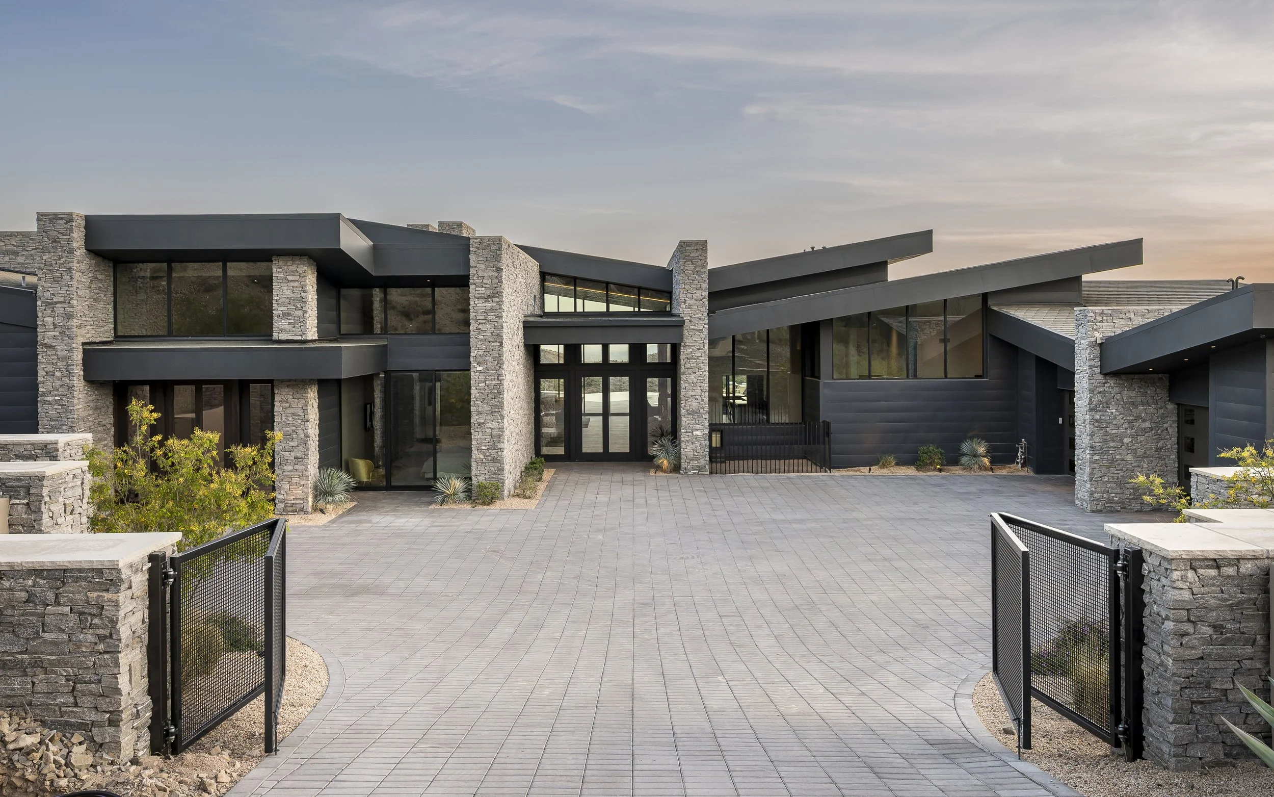 9643 E Cintarosa Pass DesMtn-90.jpg