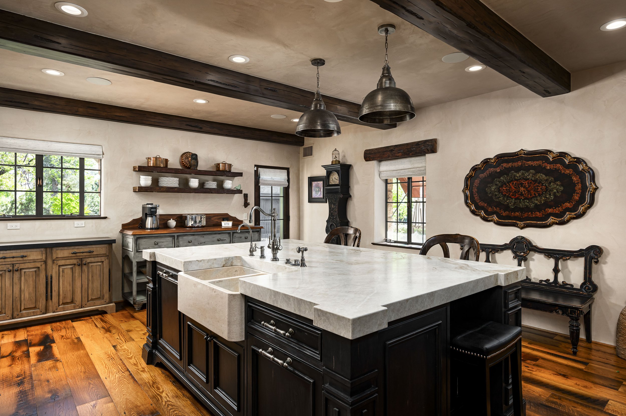 1015 W Encanto Blvd-17.jpg