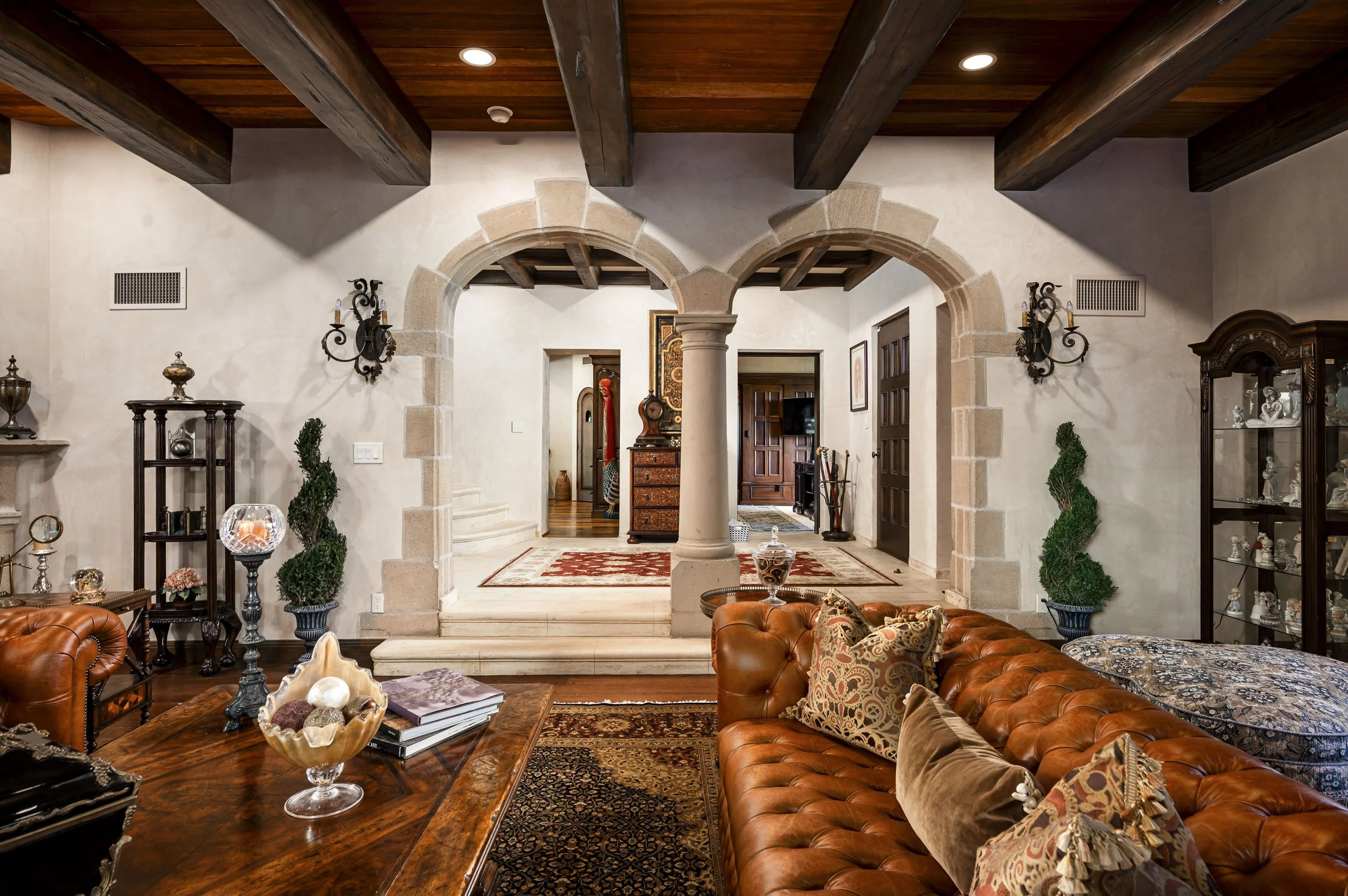 1015 W Encanto Blvd-8.jpg