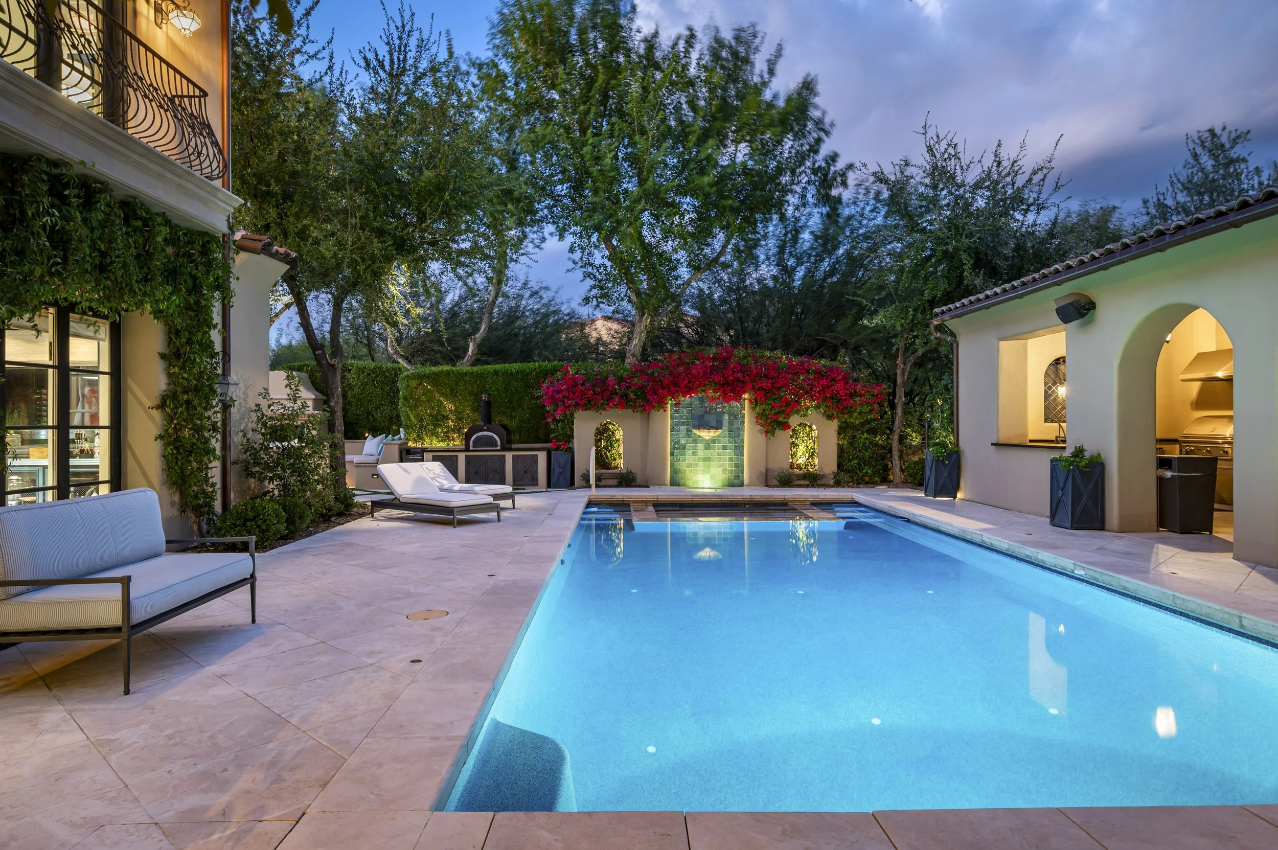 20010 N 103rd St-63.jpg