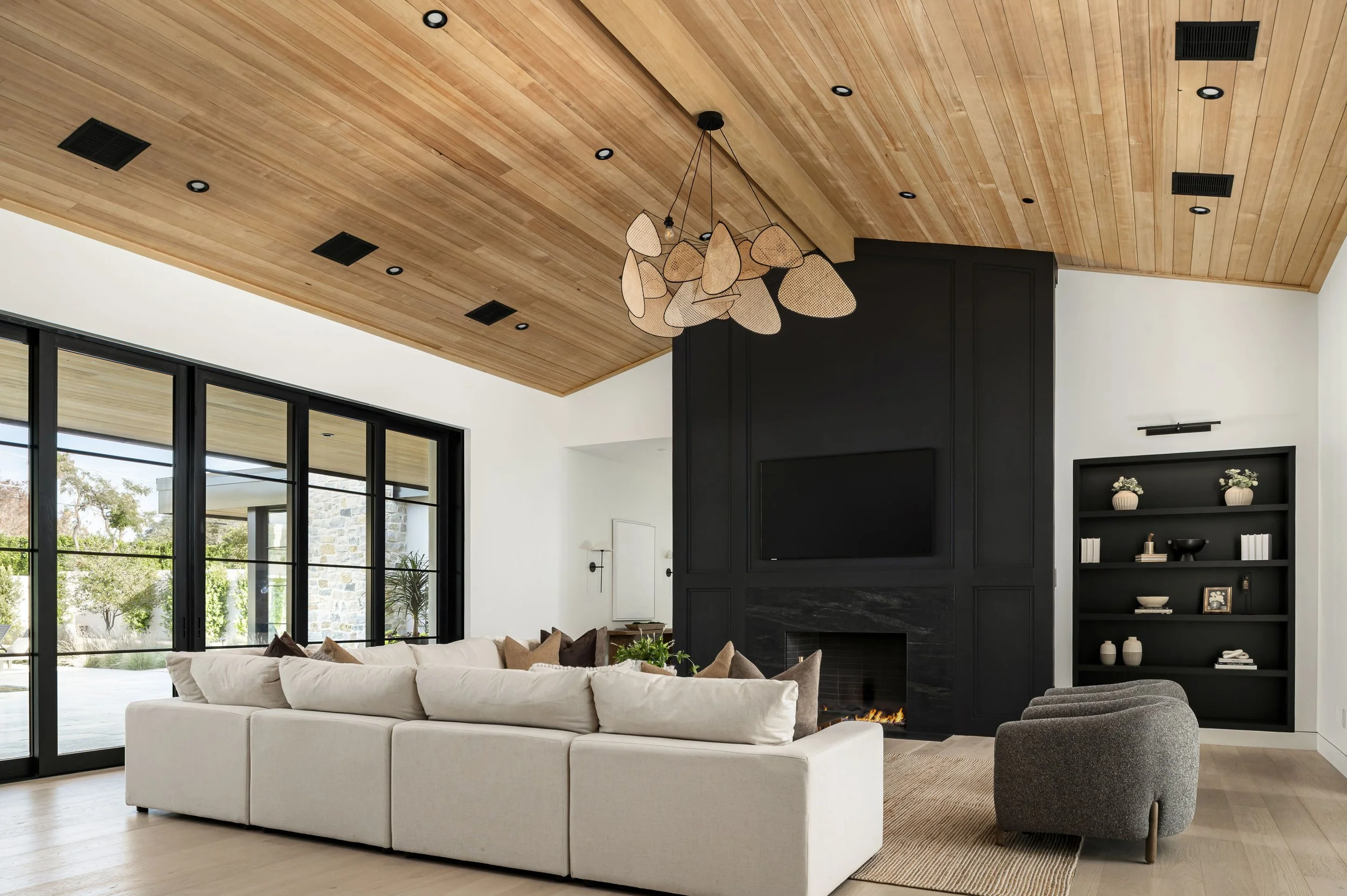 4864 E Lafayette Blvd -13.jpg