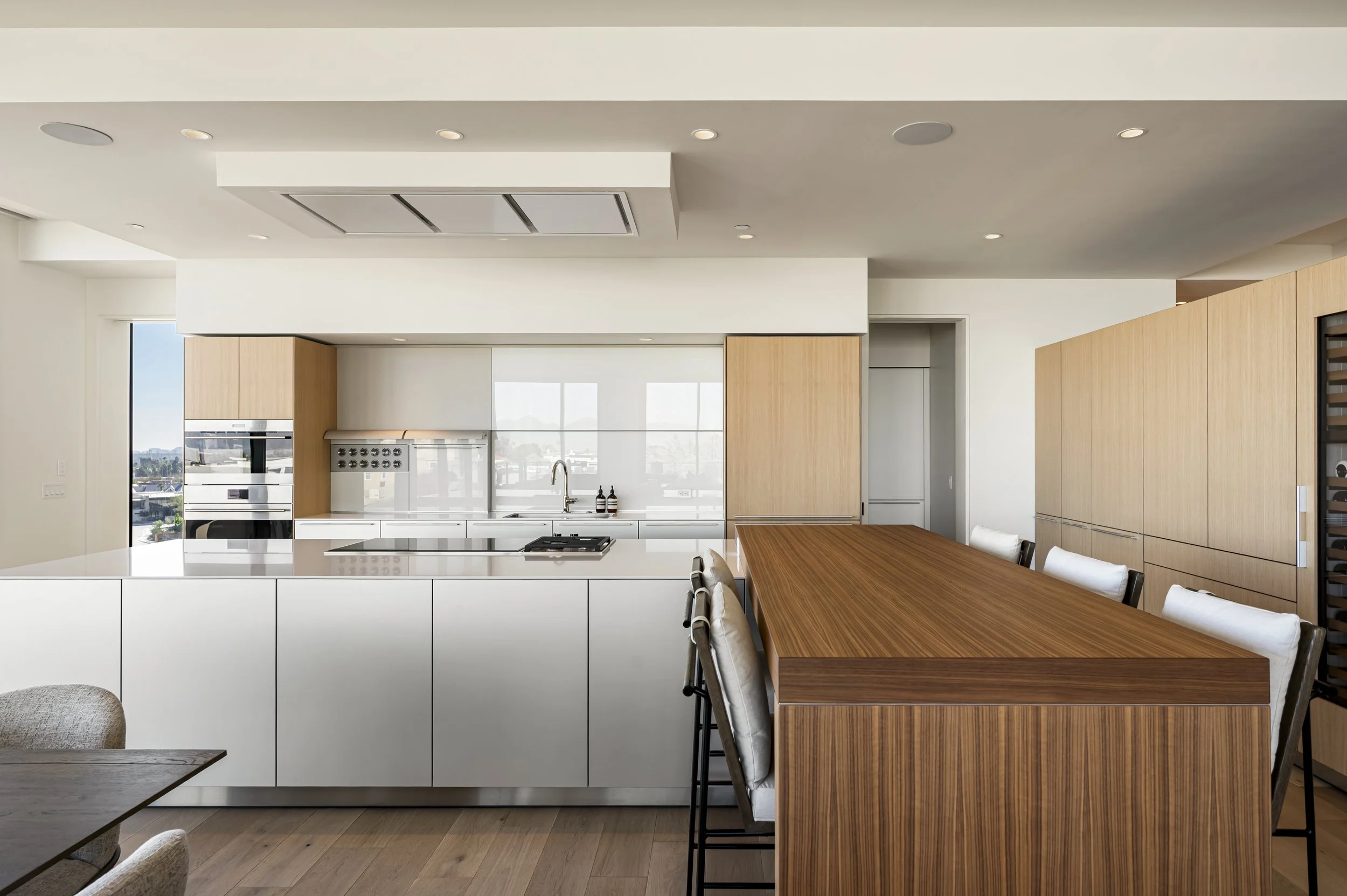 5000 N Camelback Ridge Rd #4-10.jpg