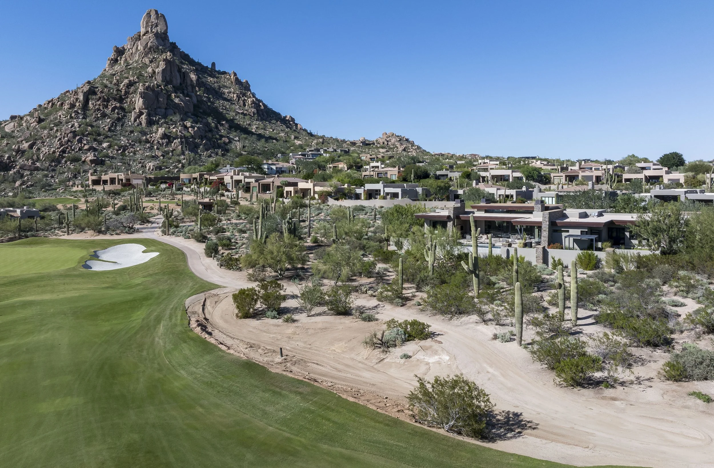 10040EHappyValleyRd  Unit915-60.jpg