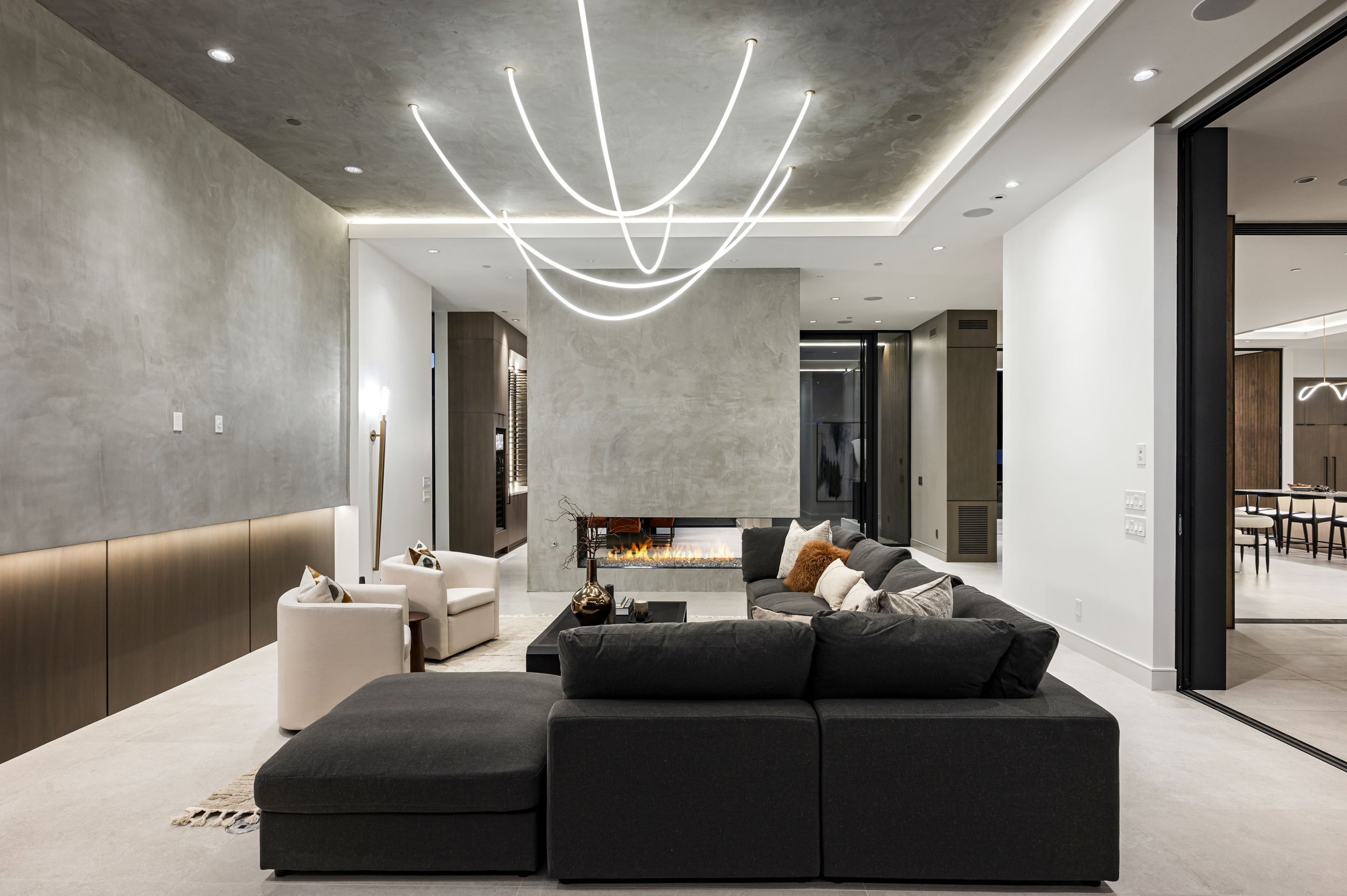 6623 N Hillside Dr Paradise Valley-15.jpg