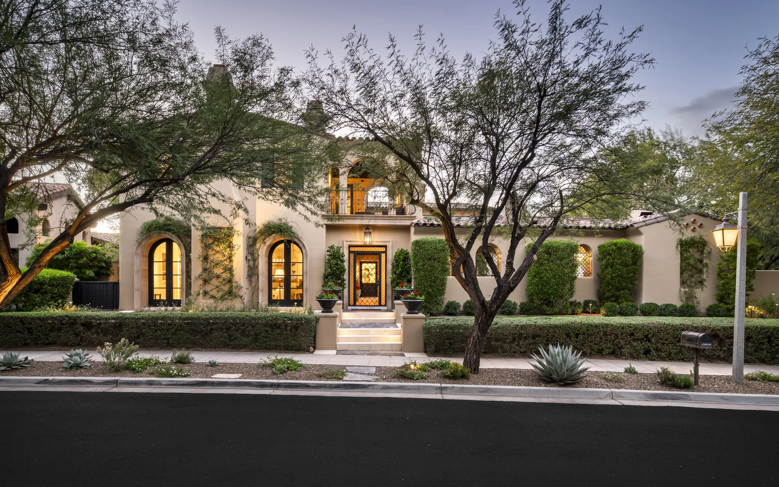 20010 N 103rd St-78.jpg