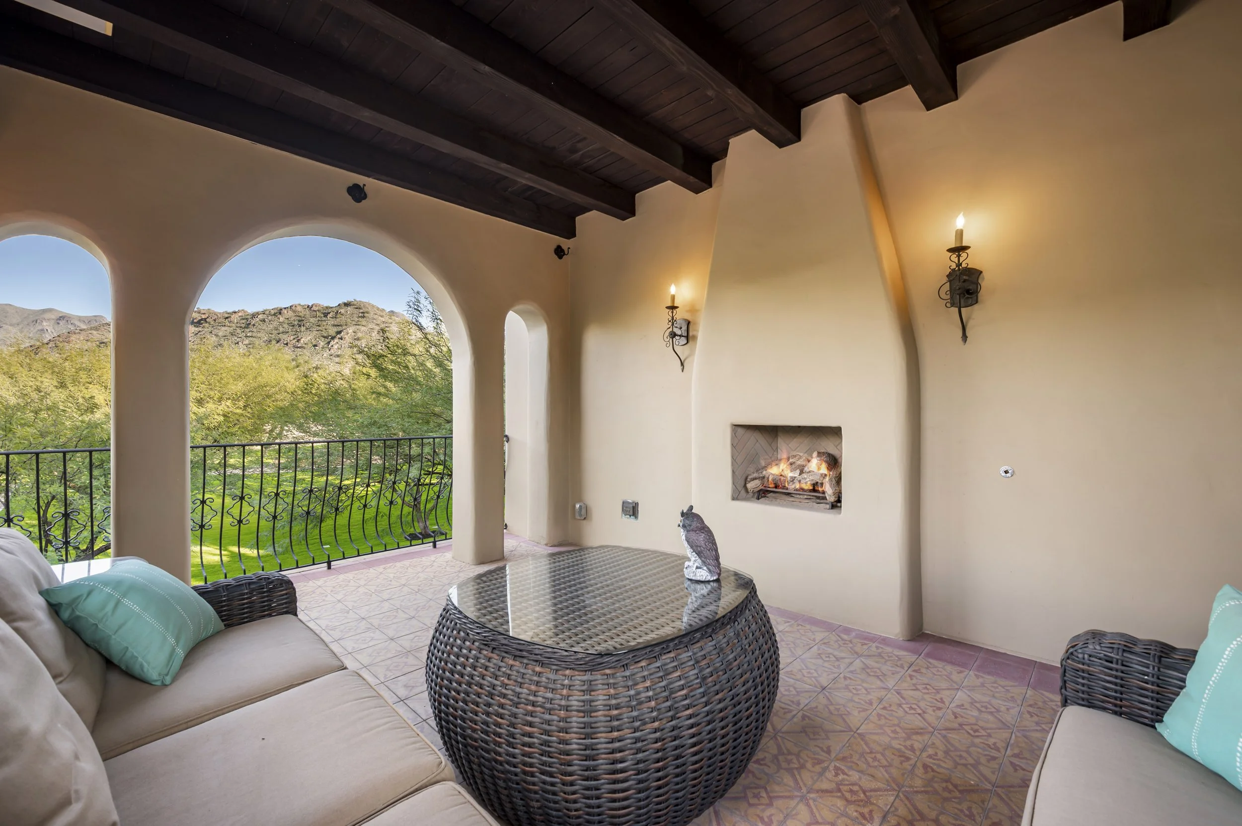 20010 N 103rd St-47.jpg