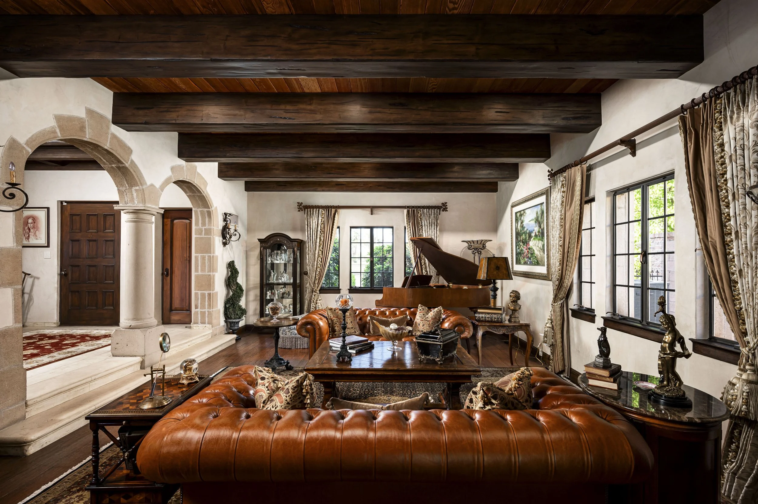 1015 W Encanto Blvd-9.jpg