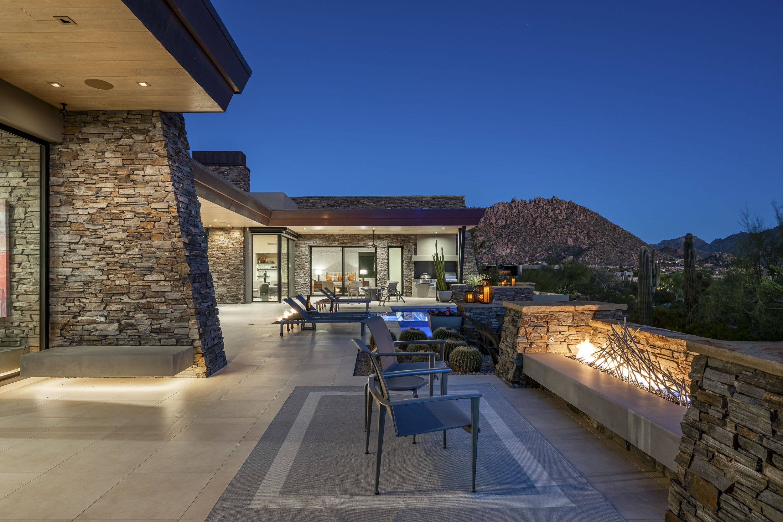 10040EHappyValleyRd  Unit915-74.jpg