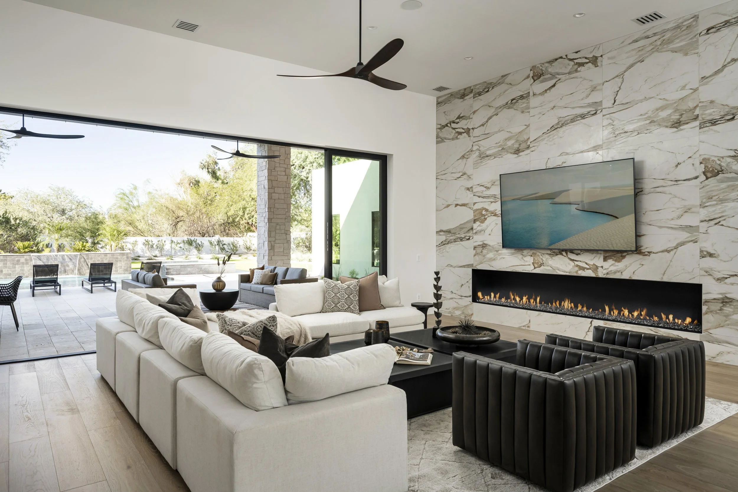 6748 E Berneil Ln-11.jpg