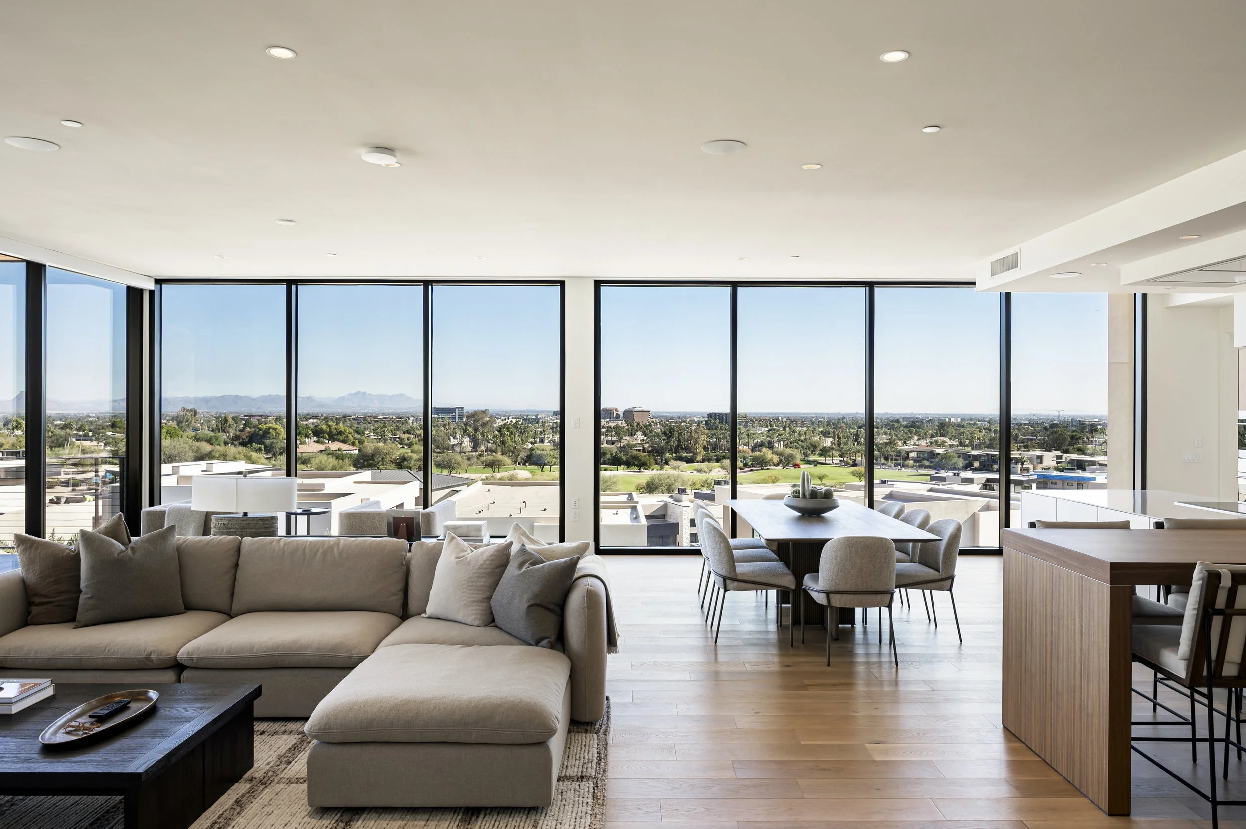 5000 N Camelback Ridge Rd #4-7.jpg