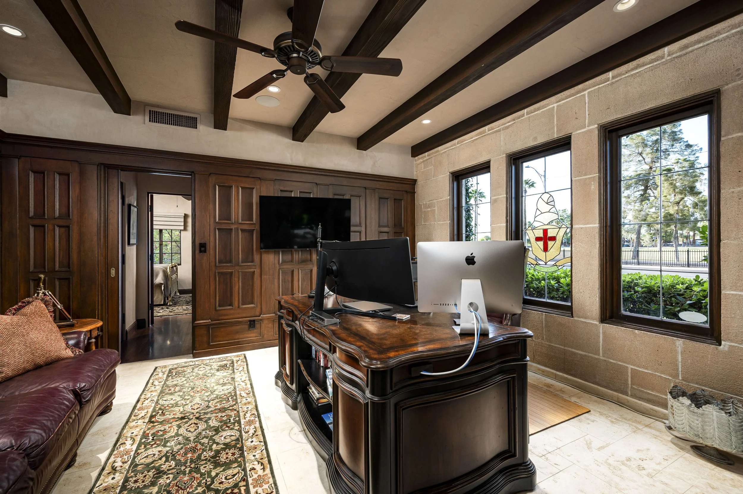 1015 W Encanto Blvd-24.jpg