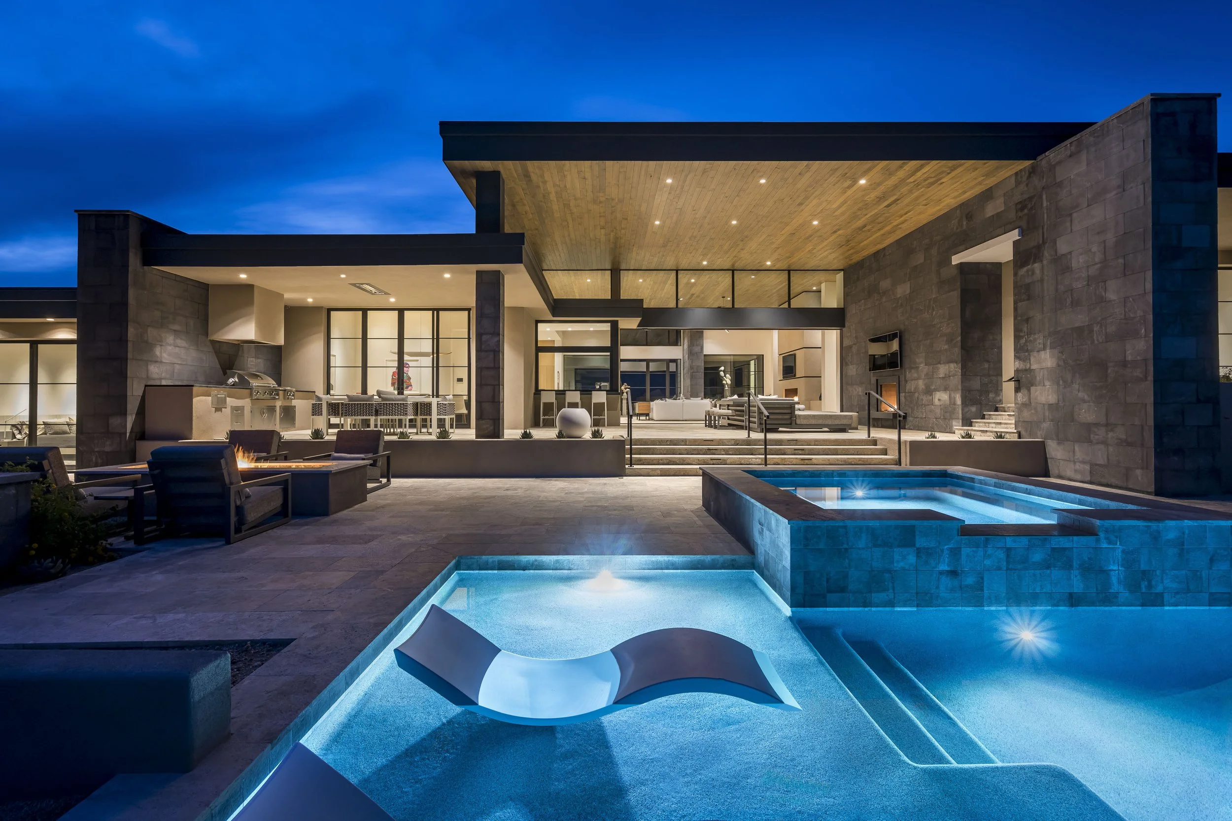 AP65 - 41731 N 111th Pl-3.jpg