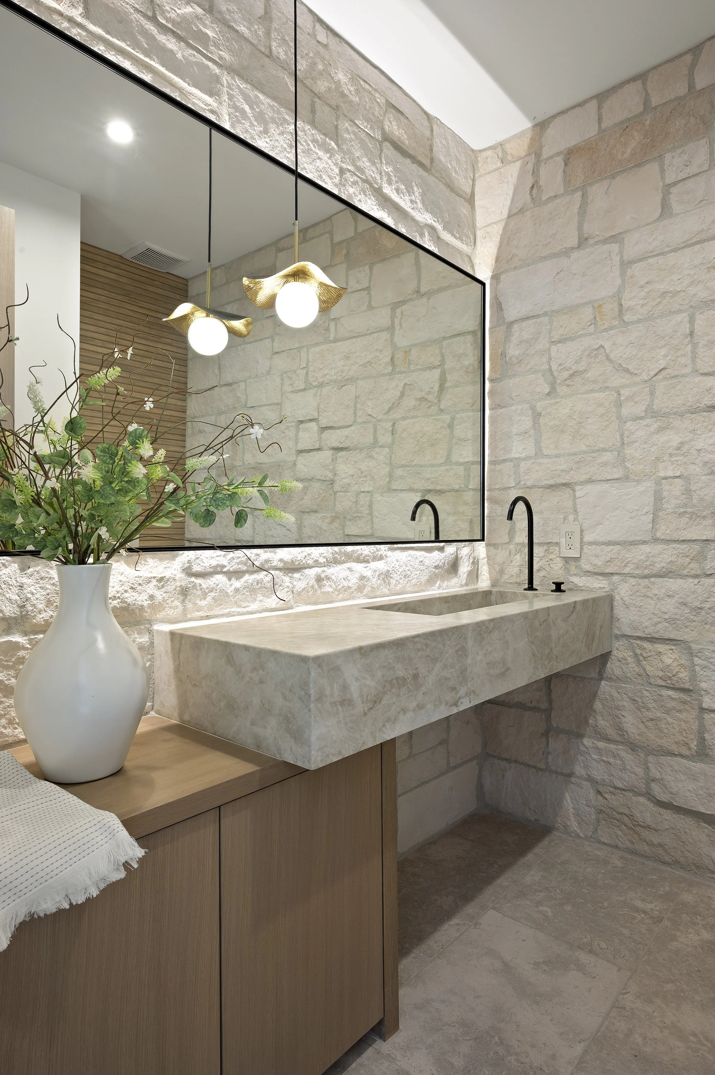 6901 E Bronco Dr  Paradise Valley-33.jpg