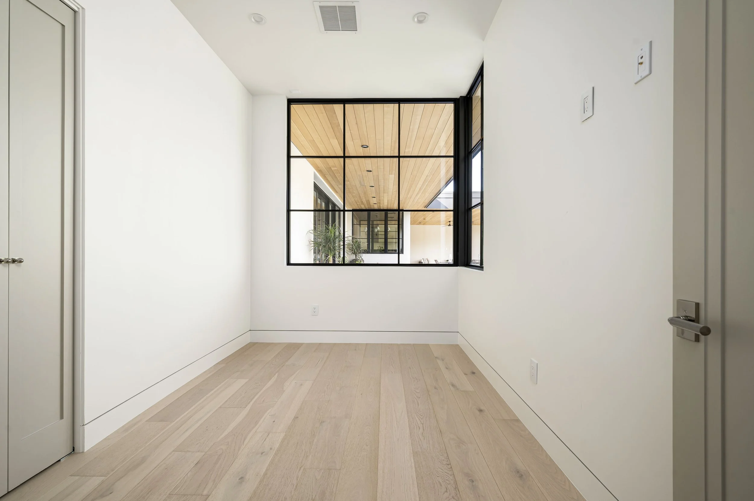 4864 E Lafayette Blvd -37.jpg