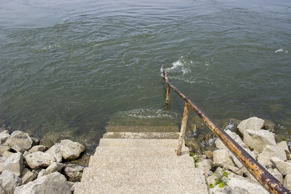 F70_KentuckyDownstream.jpg