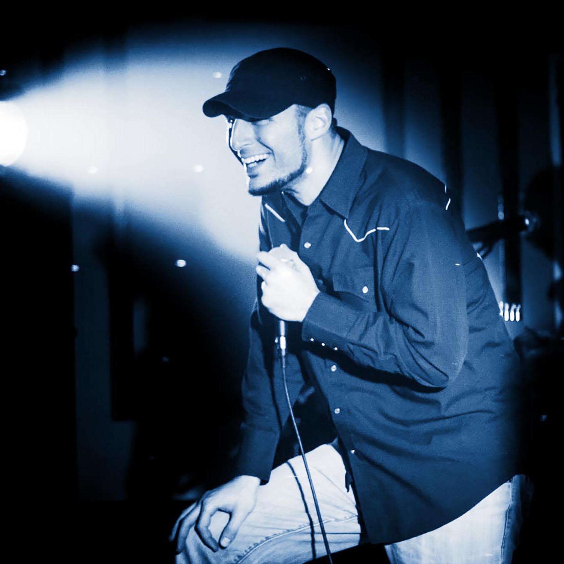 soulful_sounder-modcon-22bw-joshua-johnson copy.jpg