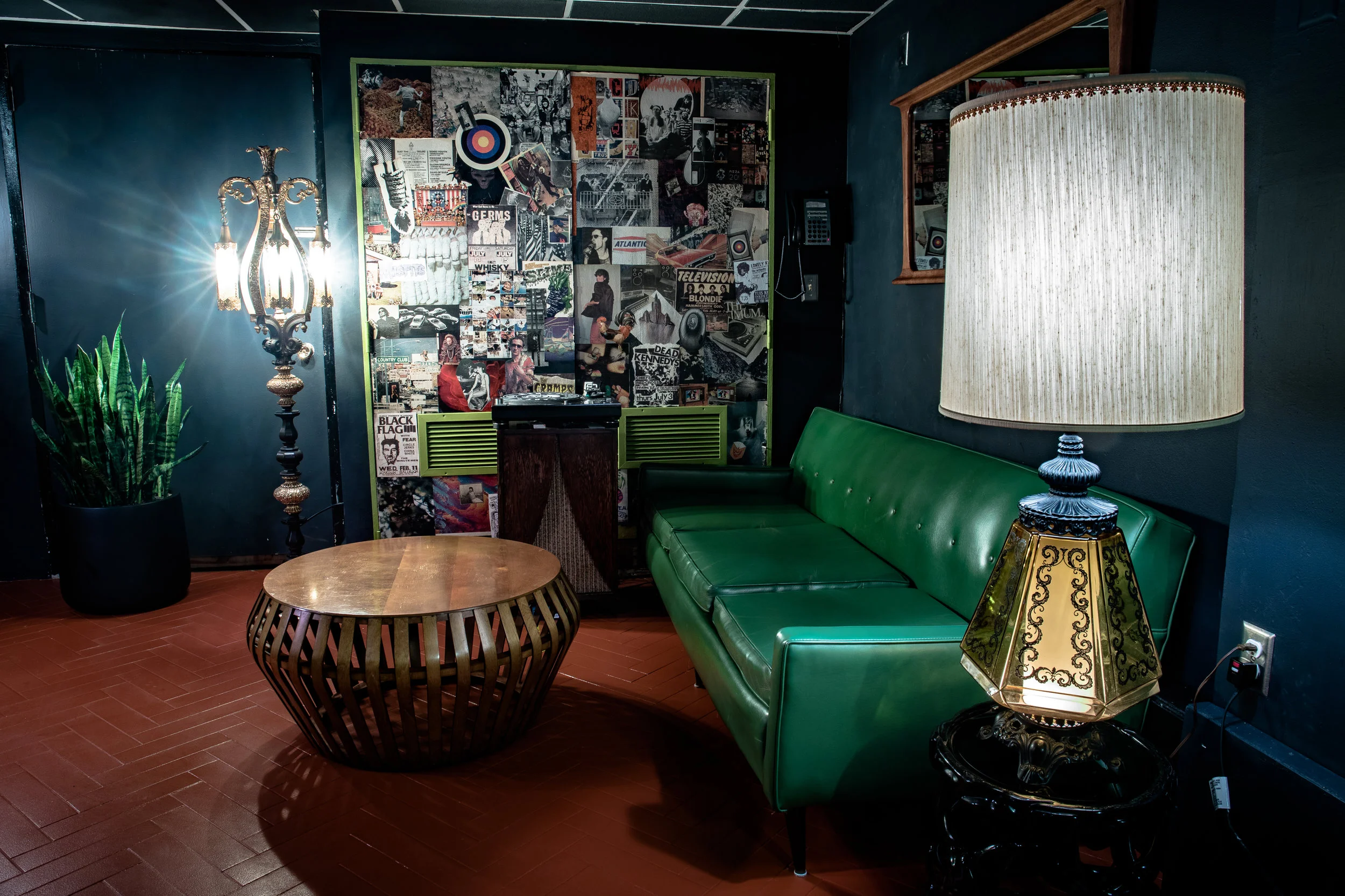 StudioB_lounge.jpg