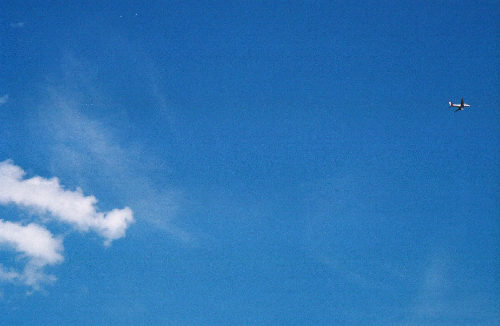 planeSkyClouds.jpg