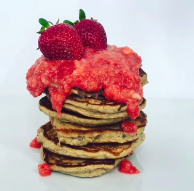 Banana-Pancakes.png
