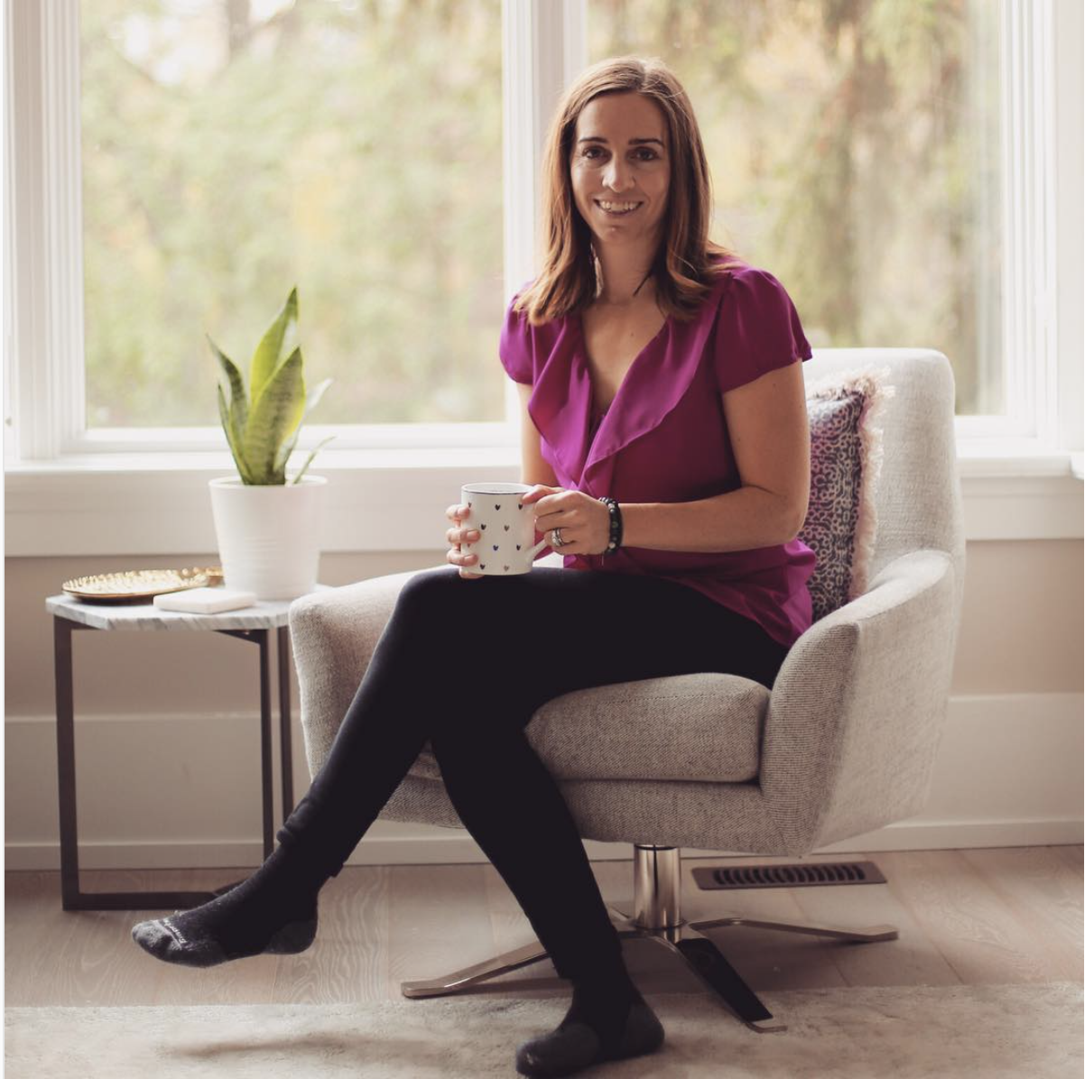 Naturopath Dr.Sarah.png