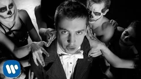 twenty one pilots: Holding On To You