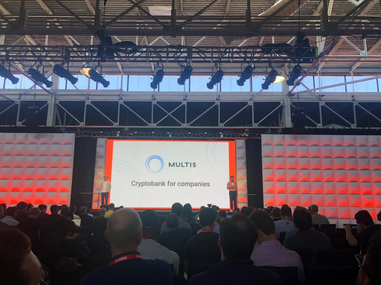 Multis presentation at YC Demo day