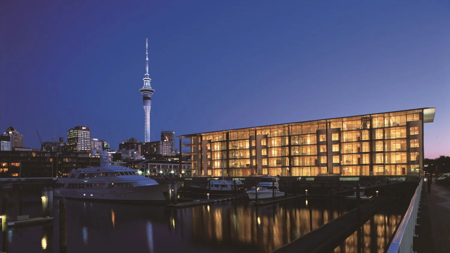 Viaduct-City-Apartments-For-Sale-Auckland-Hamish-Duke-Lighter-Quay2.jpg