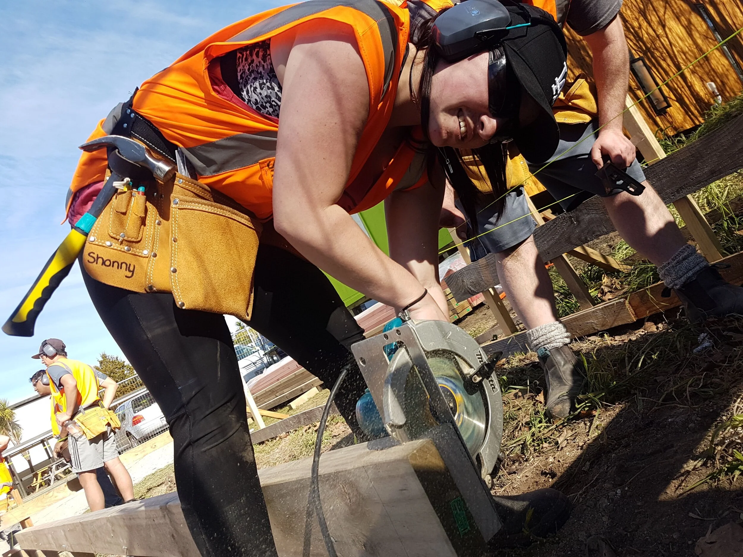 Me using a skillsaw4.jpeg