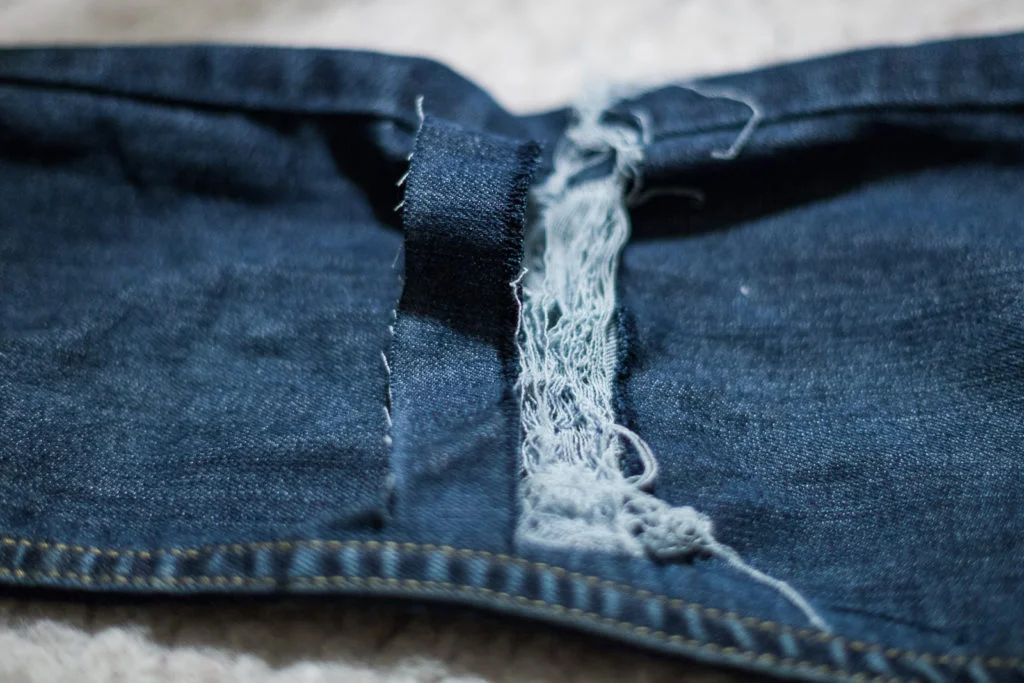 DIY Distressed Ripped Jeans Tutorial — Meghan Smolka