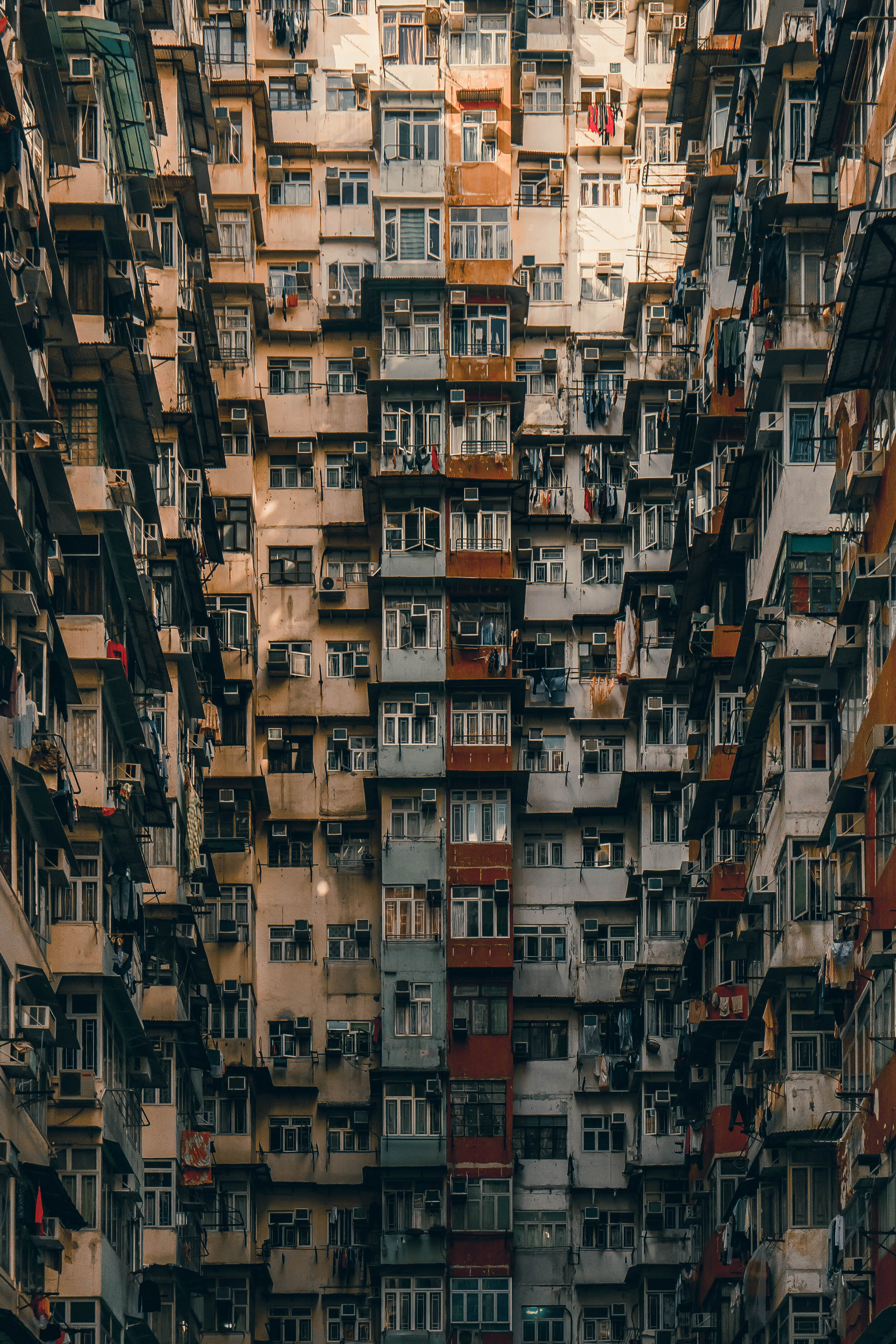 Hong Kong Photography _ Monster Building _ Ellie Dyduch