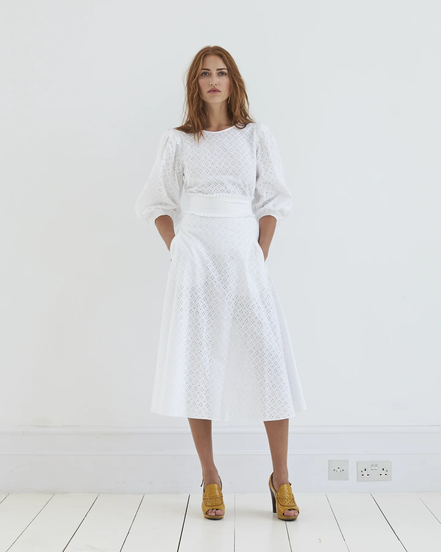 ANNA_MASON_12 SS18_BIRDIE_TOP_BRODERIE_ANGLAISE_BIRDY_SKIRT_BRODERIE_ANGLAISE_204_400DPI.jpg