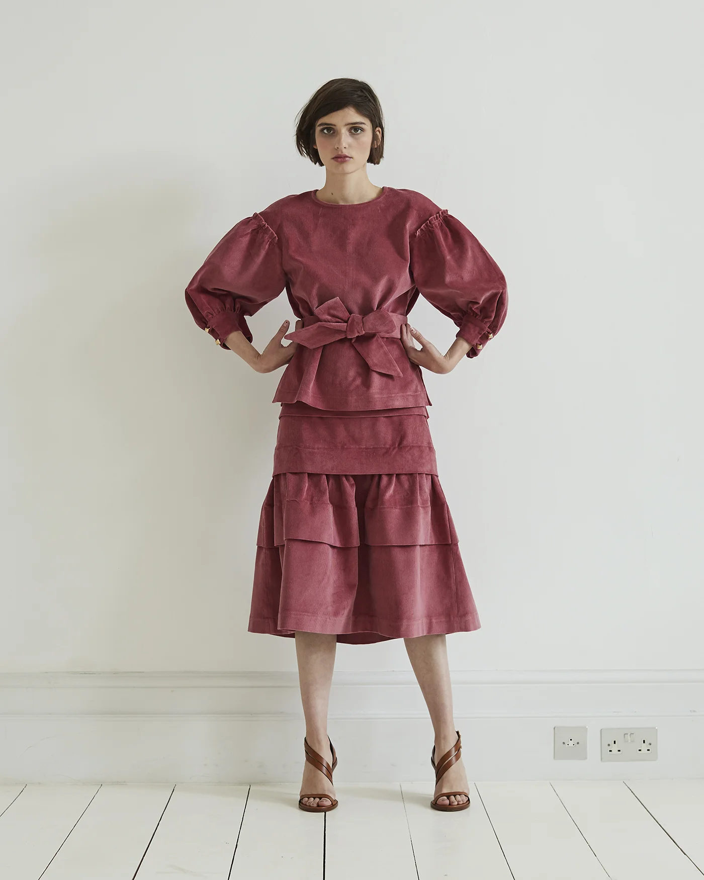 ANNA_MASON_SS18_ROSE_BLOUSE-MADAMOISELLE_SKIRT_CORD_PINK_499_1.jpg