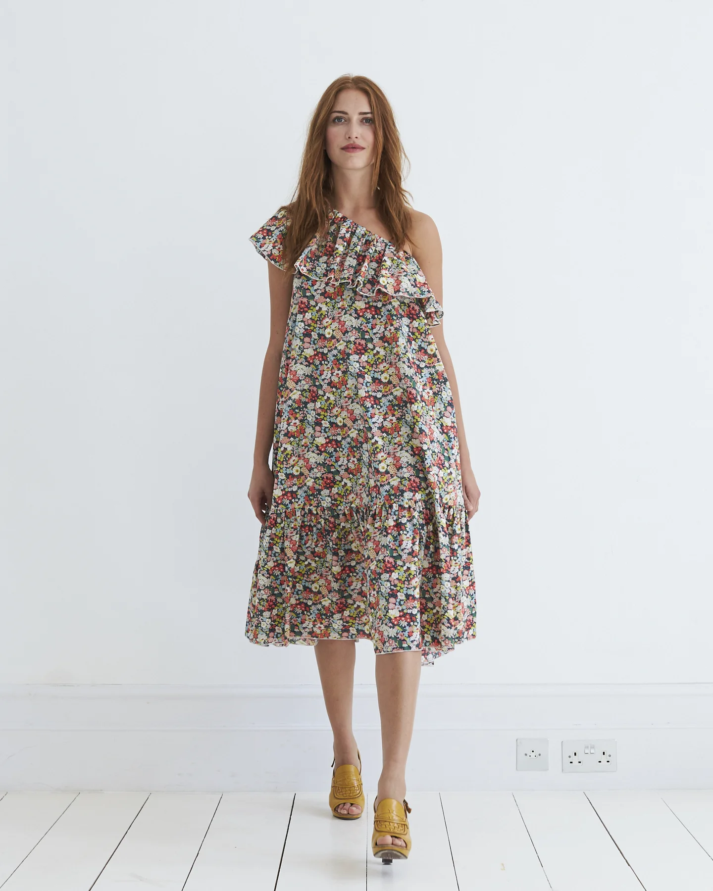 ANNA_MASON_20 SS18_CIRQUE_DRESS_FLORAL_253_400DPI.jpg