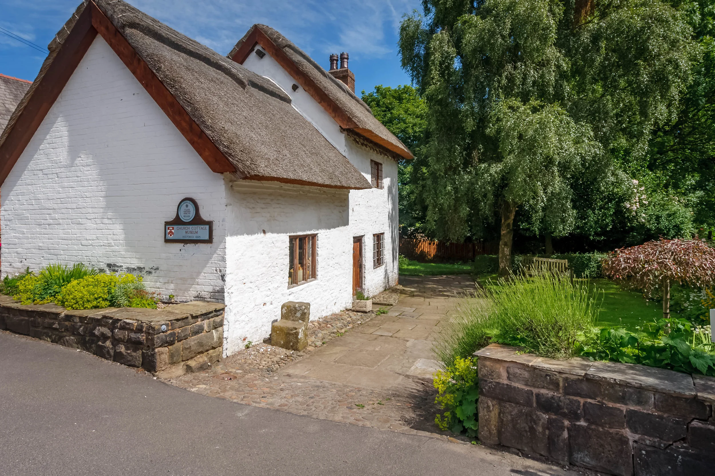 Church Hill Cottage Farm — Westchurch Homes