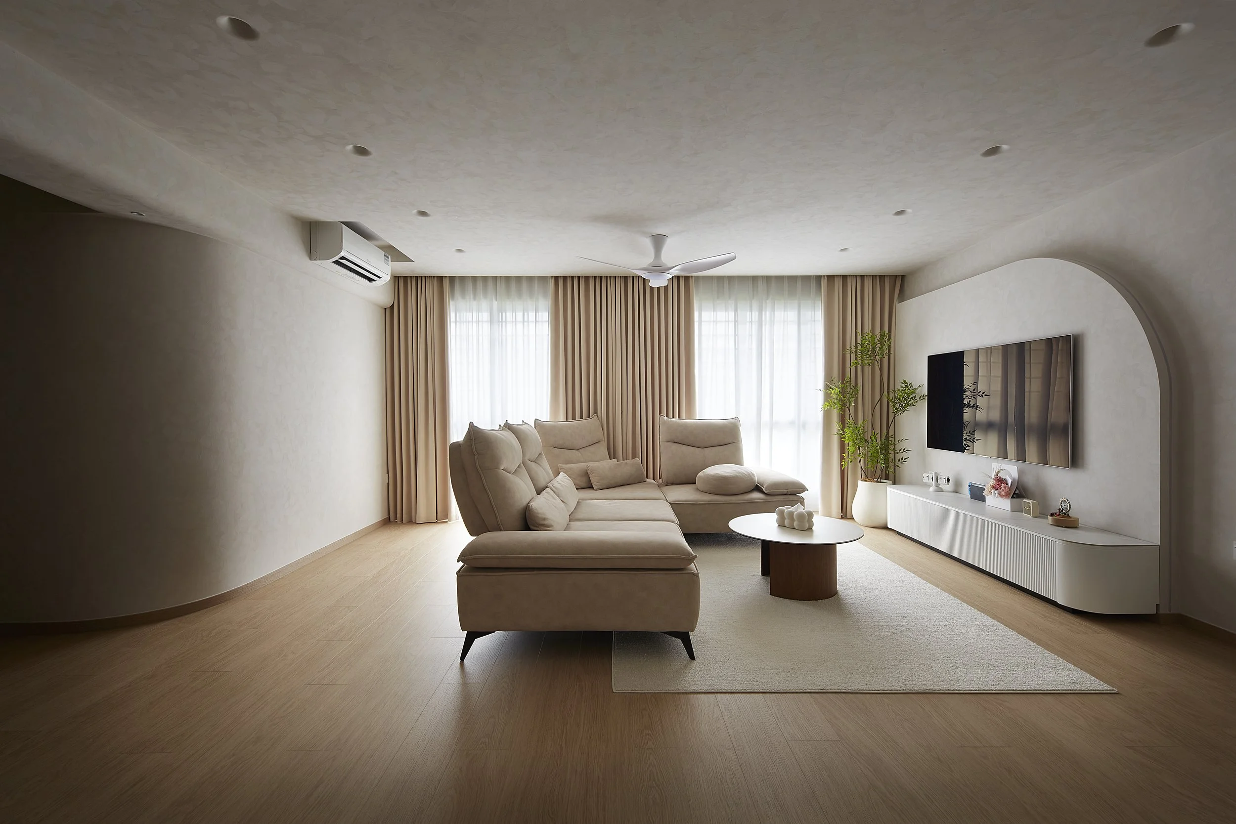 Charlotte's Carpentry - Interior Design Firm