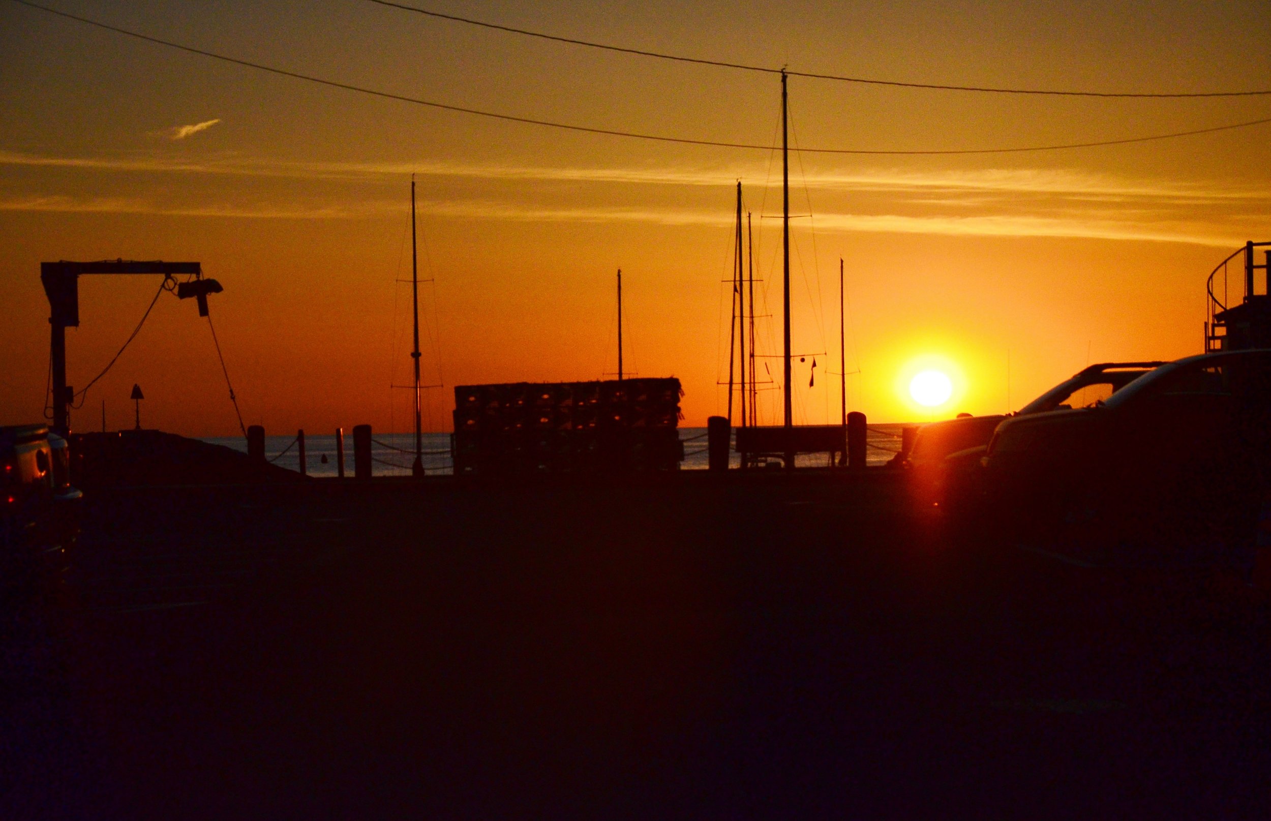   T WHARF 4;25 AM  