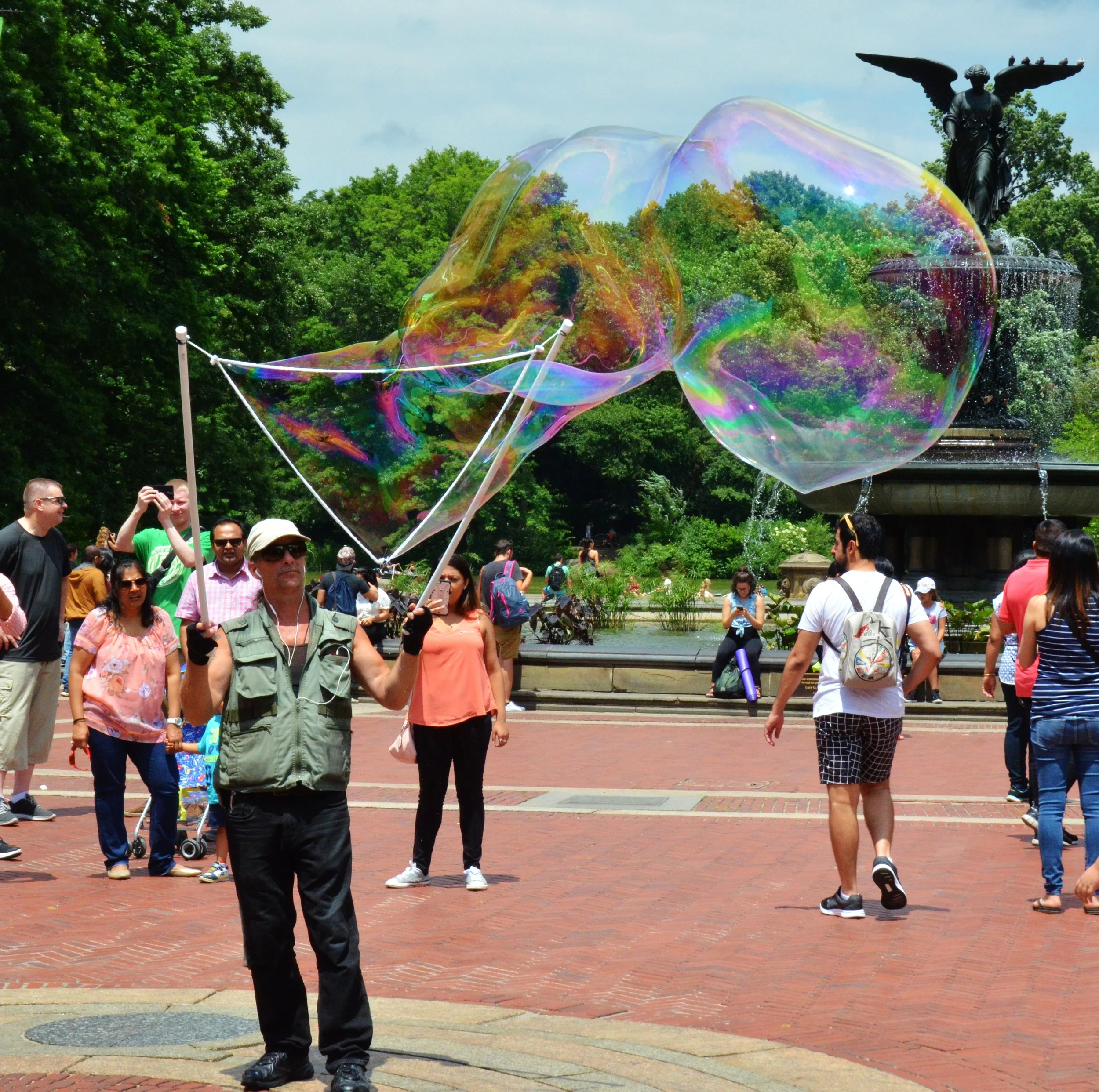   Bubble Man Central Park   