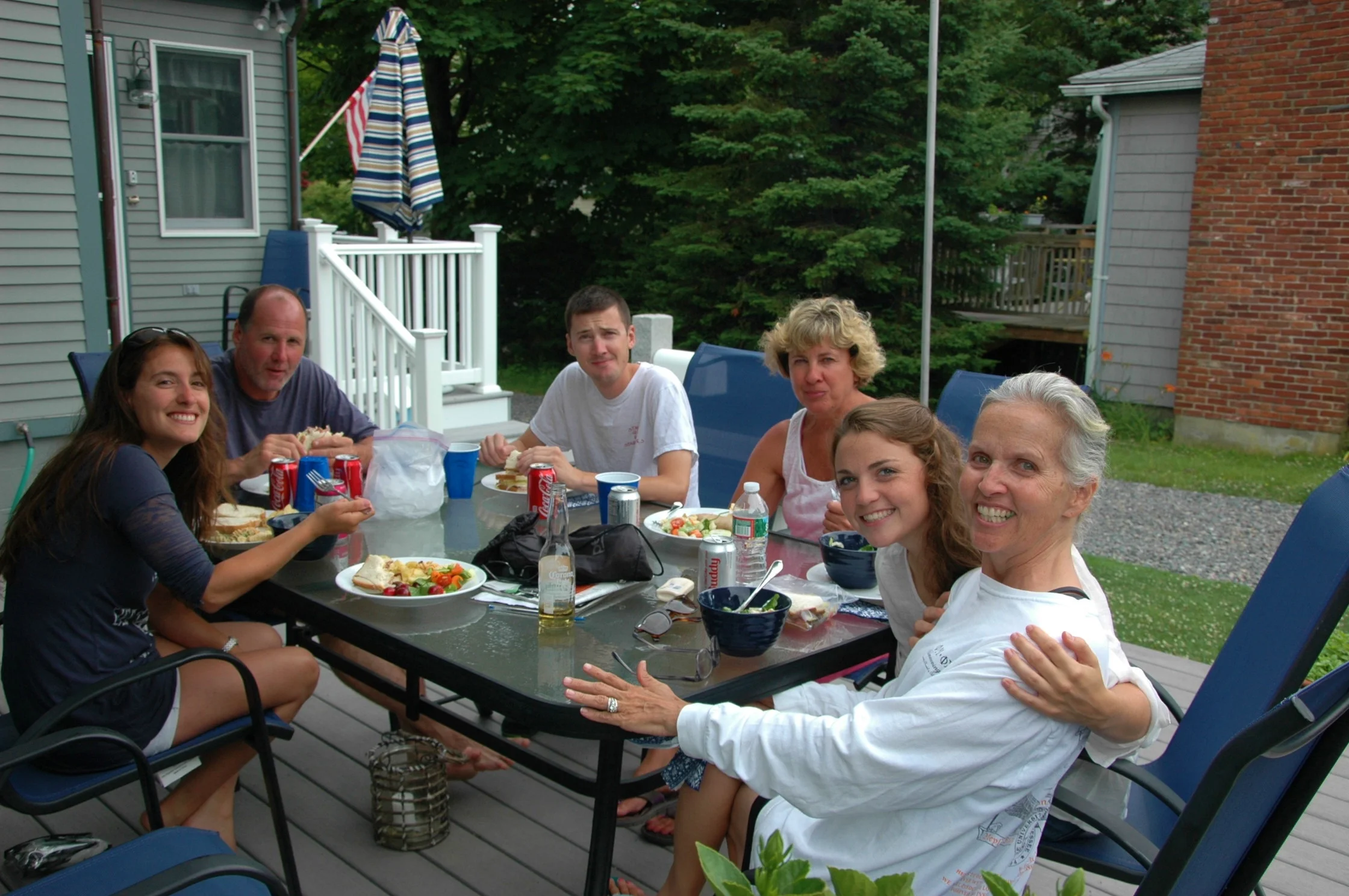   Brunch Right to Left    Elizabeth , Caroline (my youngest) , Ingrid, Corbin (Kerry’s son) , Kerry Sarah (Patrick’s) wife  