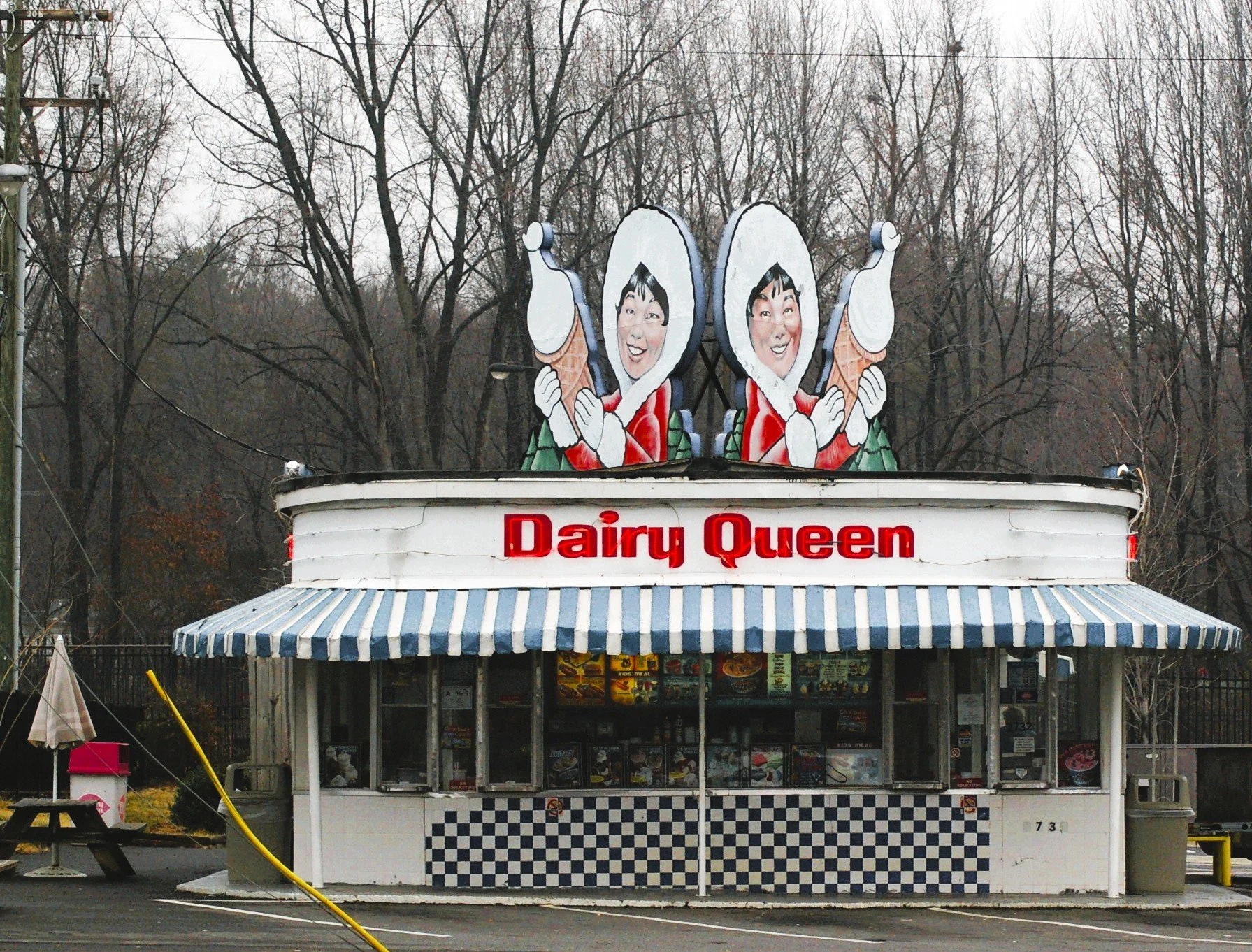   ONE OF THE LAST ORIGINAL DQ SIGNS CLT NC   