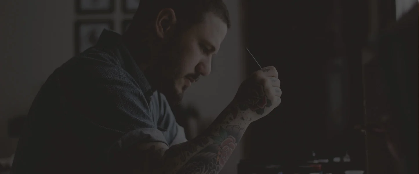 background-guy-painting.jpg