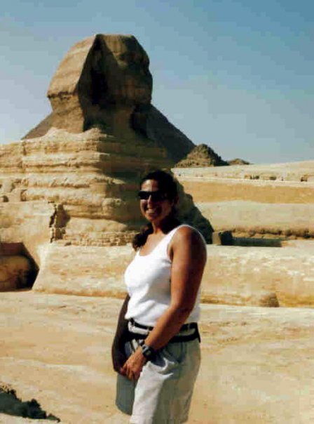 Alicia wSphinx in Egypt.jpg