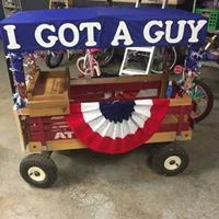 Itasca+Memorial+day+parade+wgon+I+got+a+guy.jpg