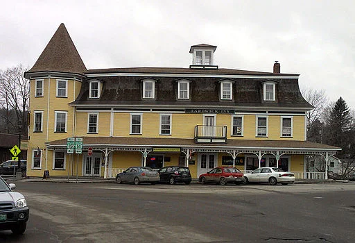 Our Hardwick office is located on the second floor at 4 S Main St. If the main door is locked (early or late), try the door next to Connie’s Kitchen. We are by appointment Monday through Wednesday and Friday.