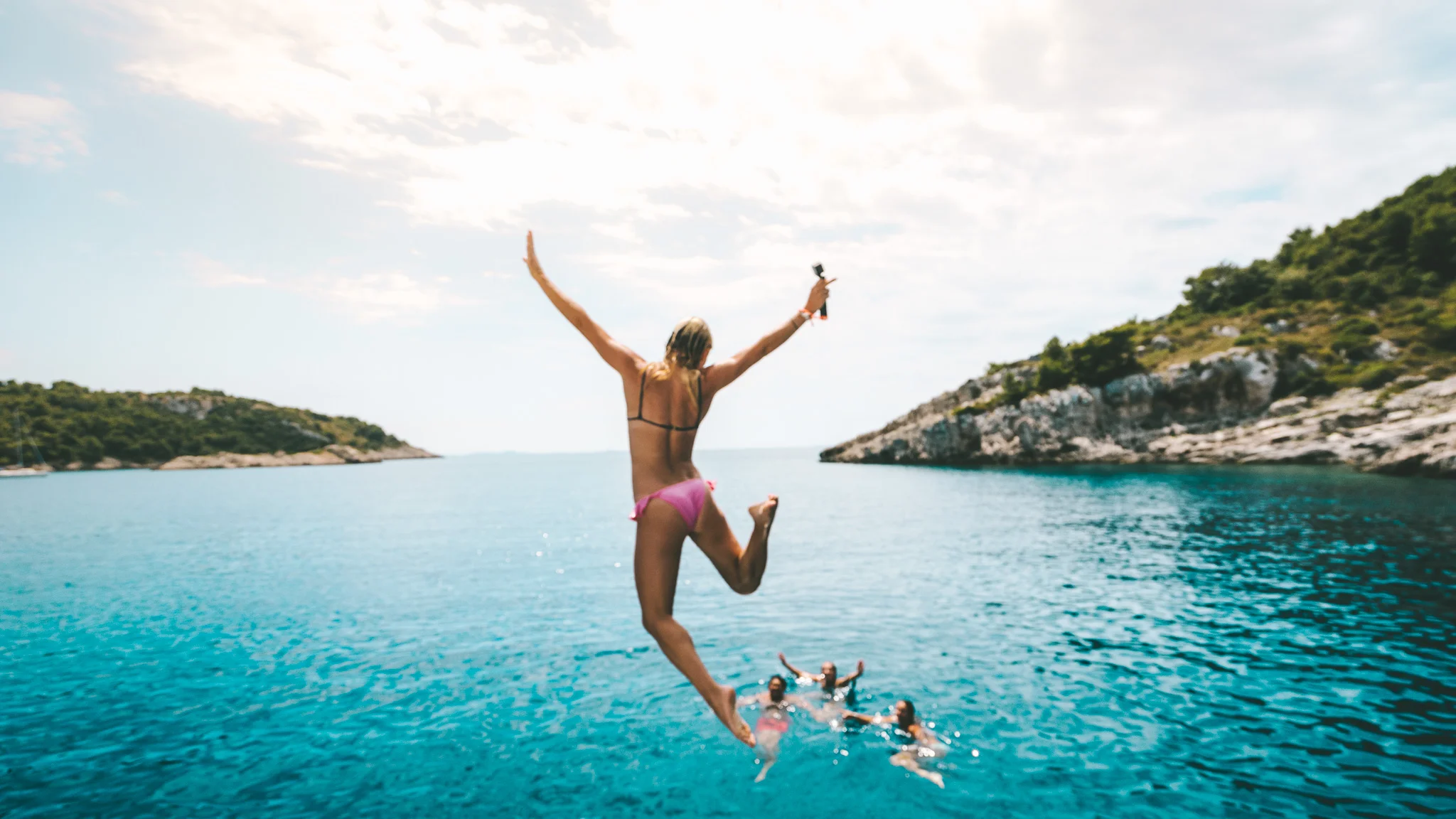 Website_PortfolioPages_Client_TheYachtWeek-50.jpg