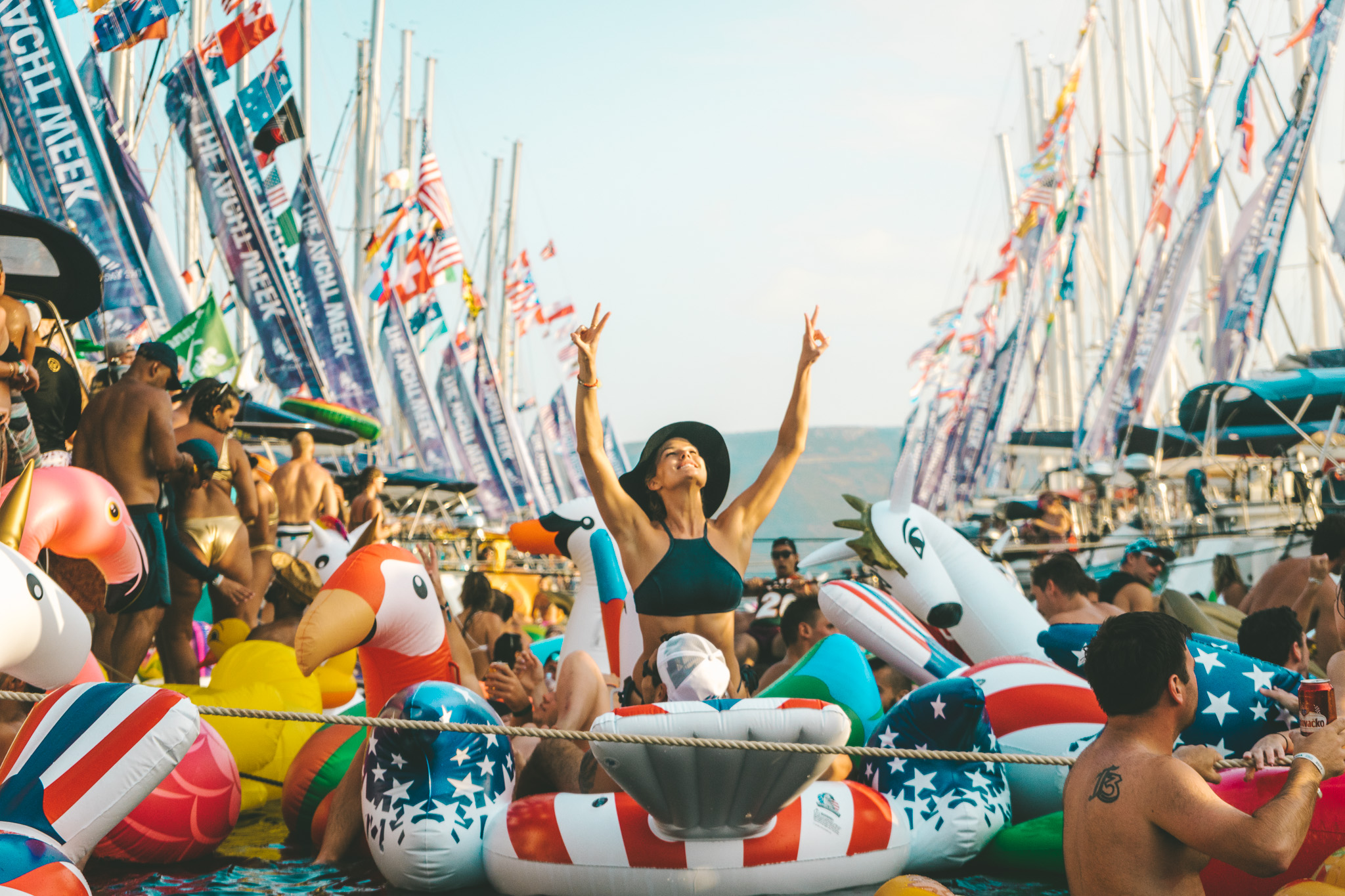 Website_PortfolioPages_Client_TheYachtWeek-66.jpg