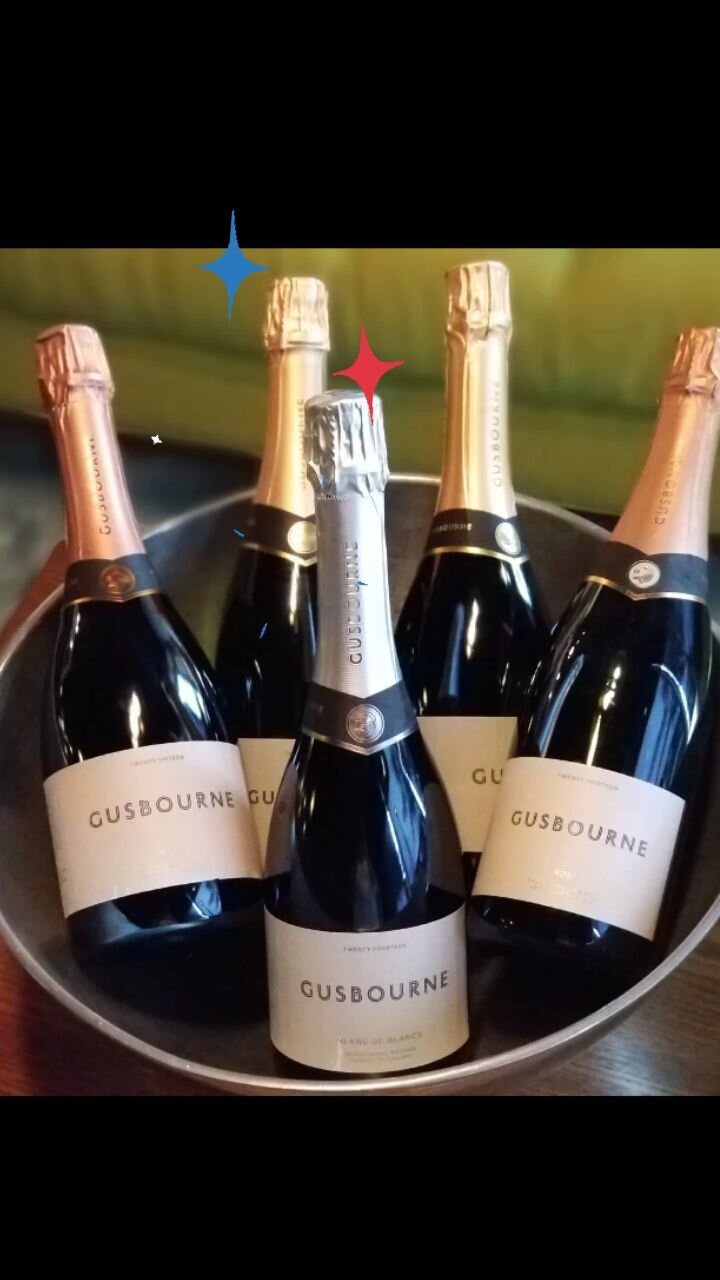 FLIGHT WINE LOUNGE & SHOP