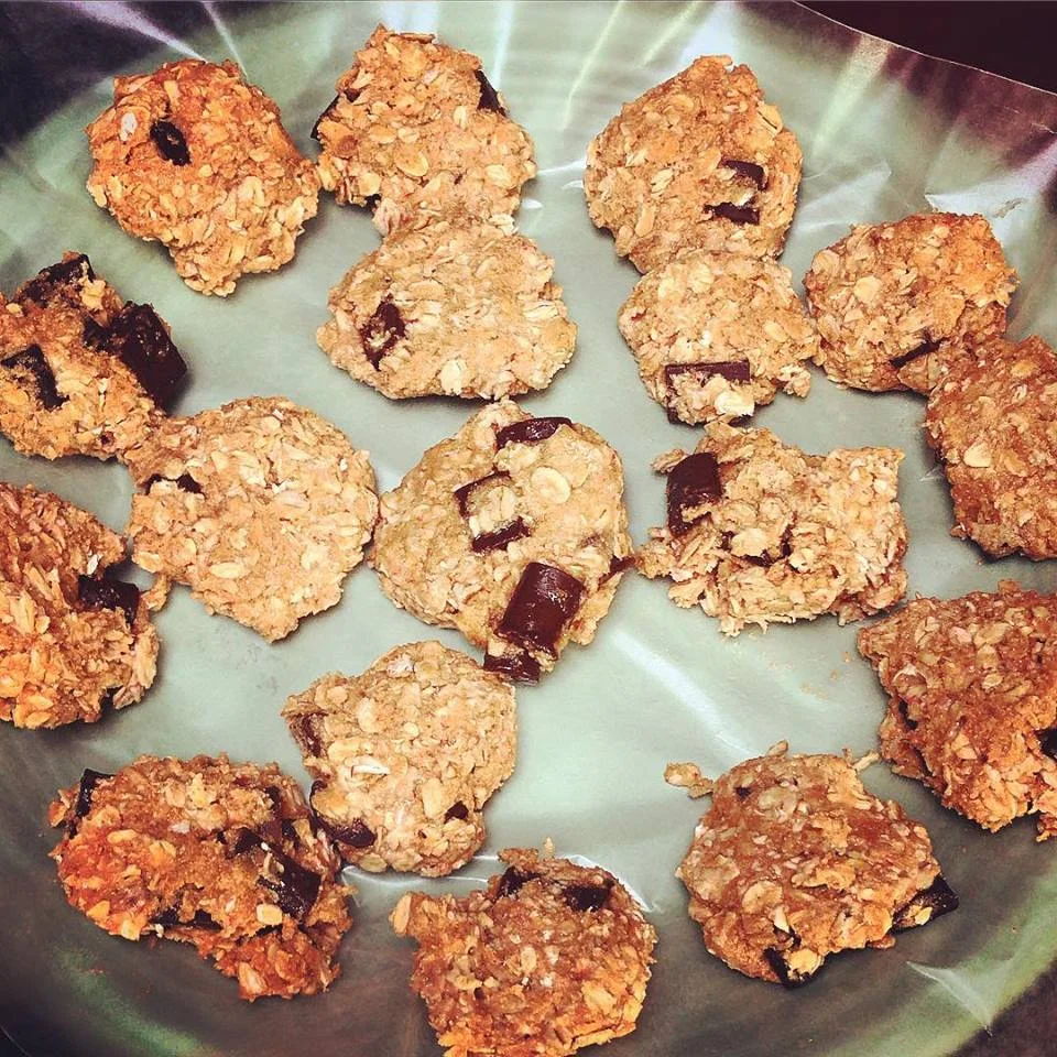 Peanut Butter and Jelly Bites