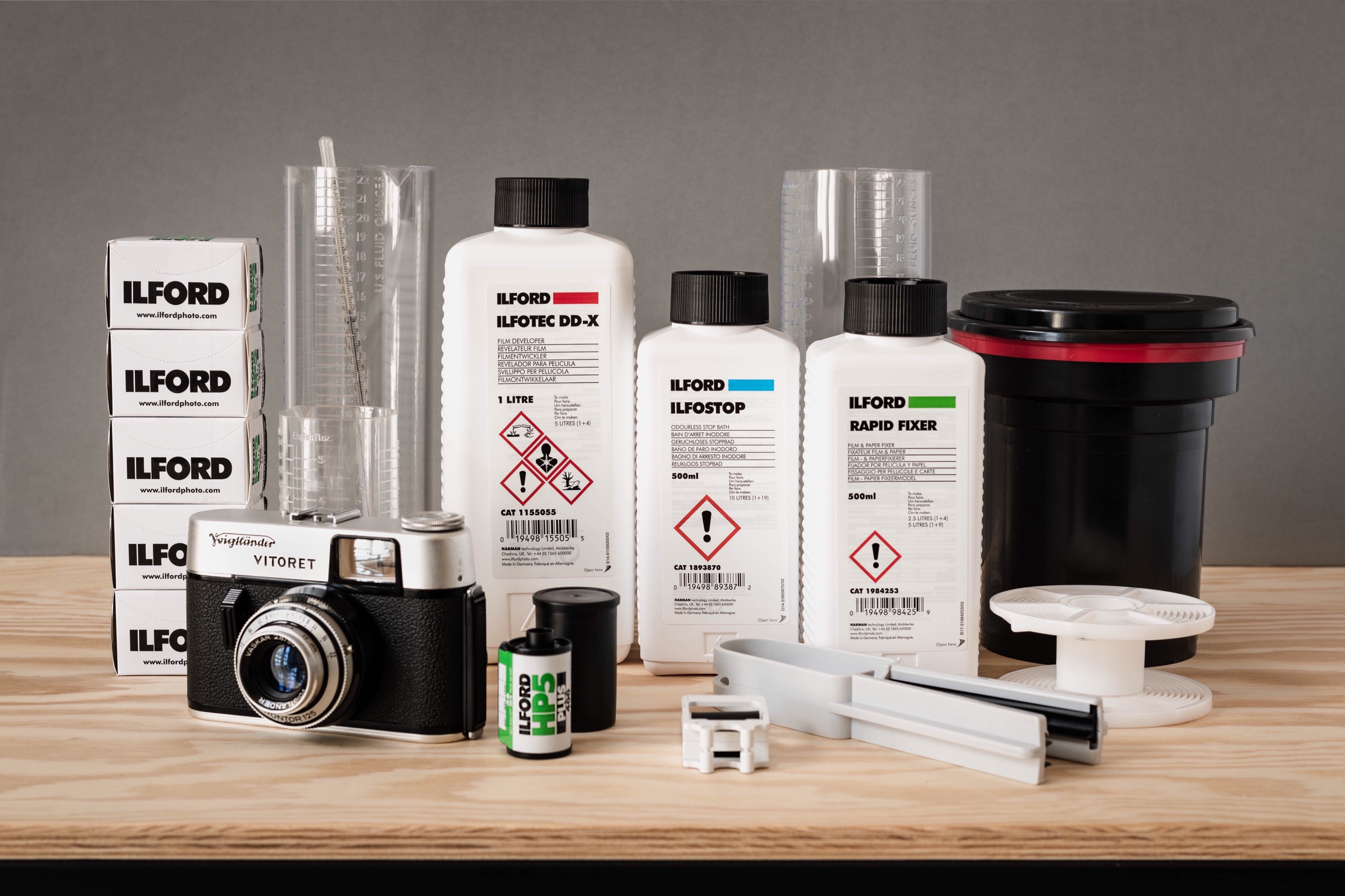 Voigtländer Vitoret. Ilford HP5 Plus 400. Developing chemicals from Ilford. Developing tools from Paterson.