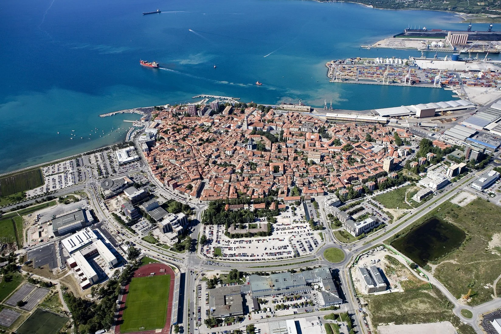 POLETNI TEČAJI SLOVENSKEGA JEZIKA NA SLOVENSKI OBALI